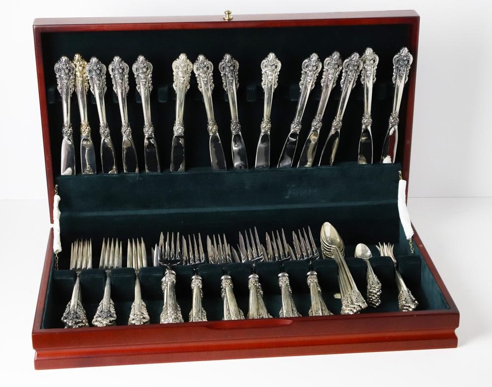 Wallace Sterling "Grand Baroque" Flatware Set (1 of 20)