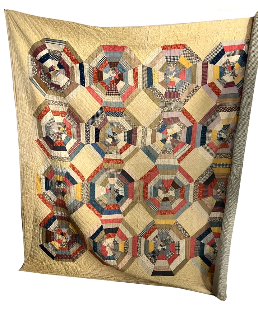 Antique Quilt: Antique quilt, 70" x 70". Provenance: Estate of Howard D. Monroe, Jr., West Palm Beach, Florida.
