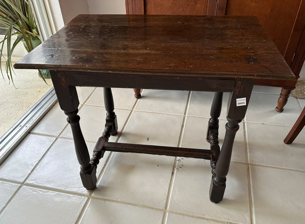 18thC English Oak Occasional Table (1 of 3)