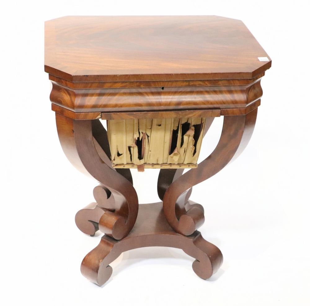 Exceptional 19thC Boston Flame Mahogany Sewing Stand (1 of 9)