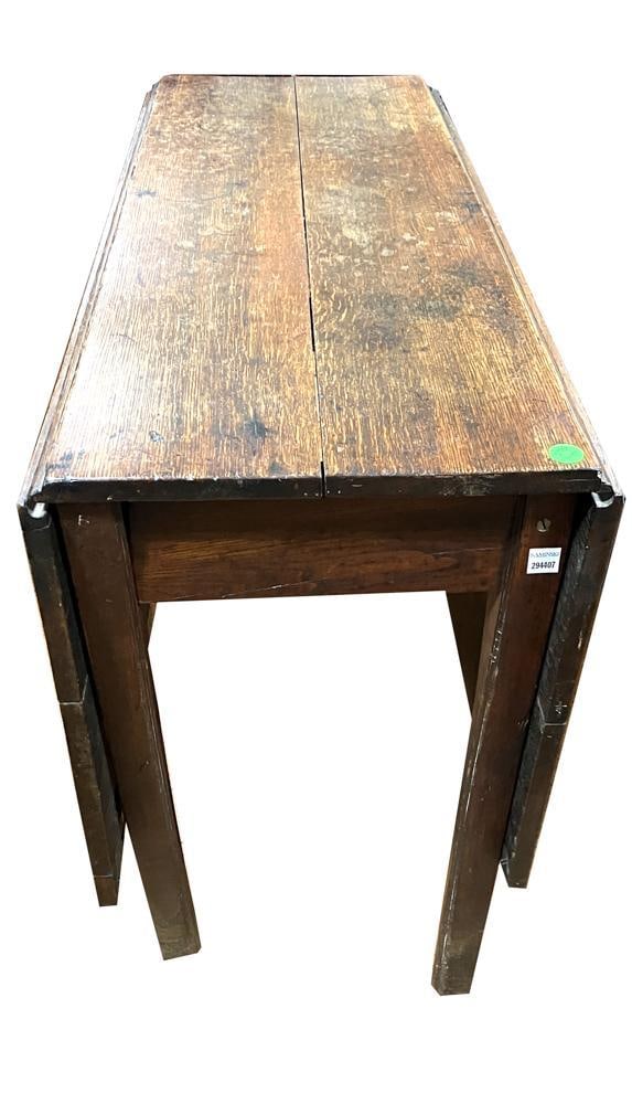 Early English Oak Drop-leaf Table (1 of 4)