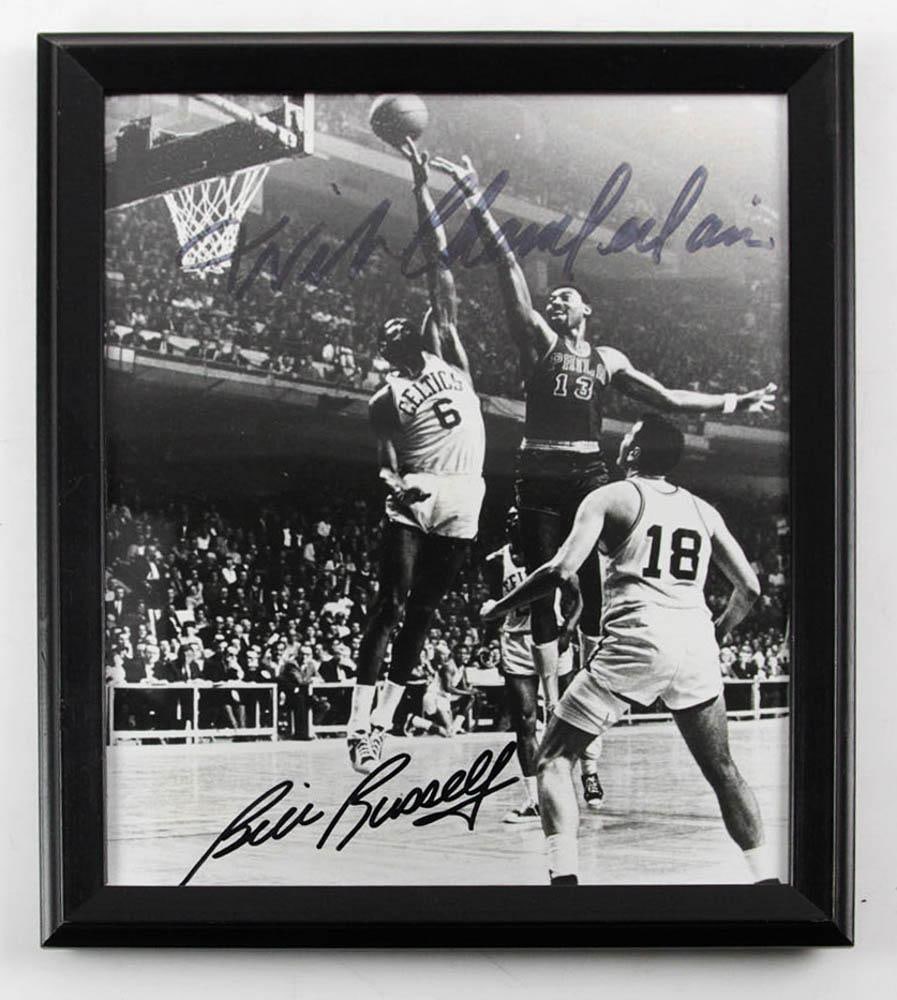 Bill Russell Signed Framed Photo: Bill Russell signed framed photo, 11" x 9".