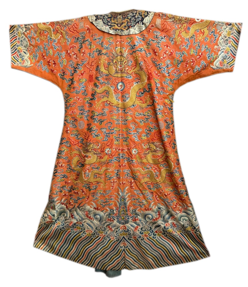 Important 19thC Imperial Chinese Robe with 5-Claw Dragons: Important 19th century Imperial Chinese robe having elaborate gold thread with 5-claw dragons, 56" x 46". Amazingly good condition. Provenance: Mitchell-Armour Estate. PLEASE NOTE: On KaminskiLIVE, lo