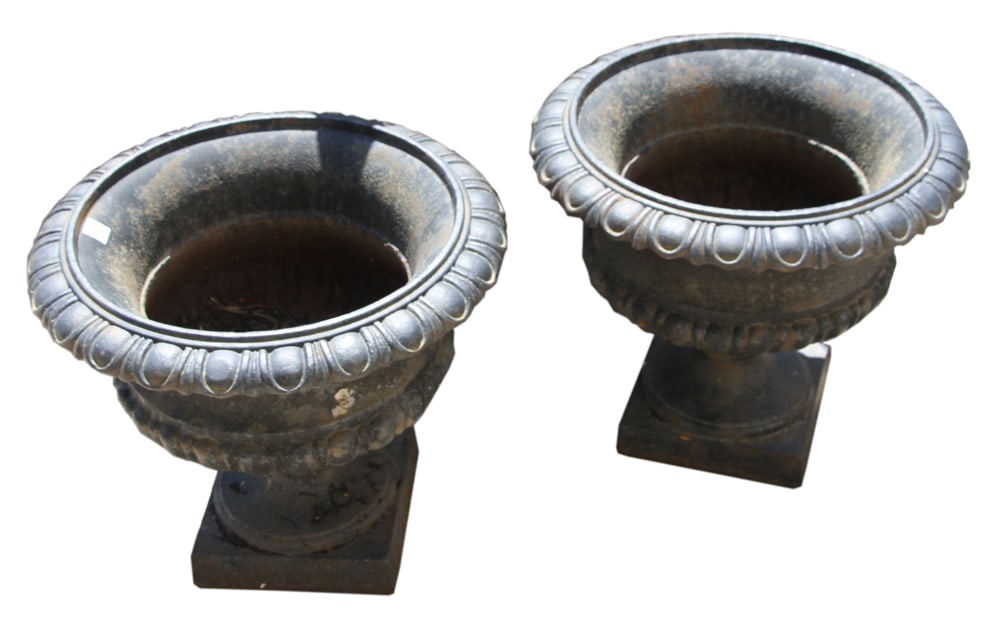 Pair of Classical-style Cast Iron Urns: Pair of classical-style cast iron urns, 17" x 19".
