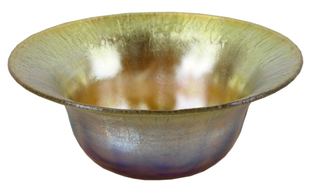 Tiffany Favrile LCT Bowl: Tiffany Favrile LCT bowl #1425, 2 1/2" x 6".