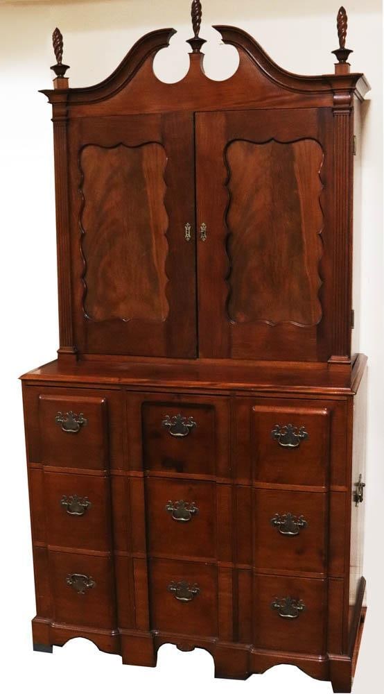 Exceptional Chippendale Style Mahogany Curio Cabinet: Exceptional Chippendale-style mahogany curio cabinet, circa 1920/1930, 89" H x 47" W x 24" D.