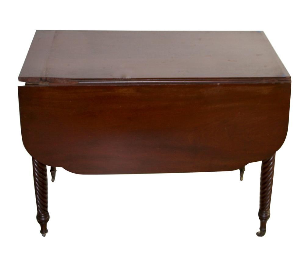 Early Sheraton Salem Mahogany Drop-Leaf Table (1 of 12)