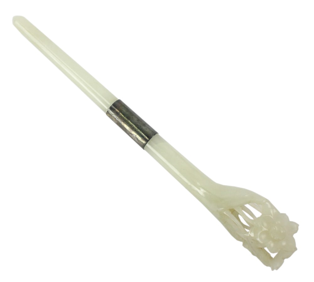 Old Chinese Qing Dynasty Hairpin with Silver Band: Old Chinese Qing Dynasty jade hairpin with silver band, 7" x 1 1/4". Provenance: Hollywood, Florida collection.