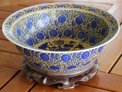 Chinese Porcelain Blue and Yellow Bowl on Stand: Chinese porcelain blue and yellow bowl on stand, 7" x 14". Provenance: Gloucester, Massachusetts estate.