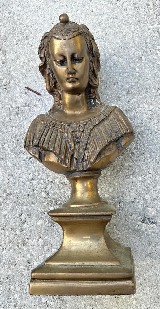 Bronze Bust of Young Woman: Bronze bust of young woman, 12" x 5 1/2". Good condition. Provenance: Palm Beach, Florida estate.