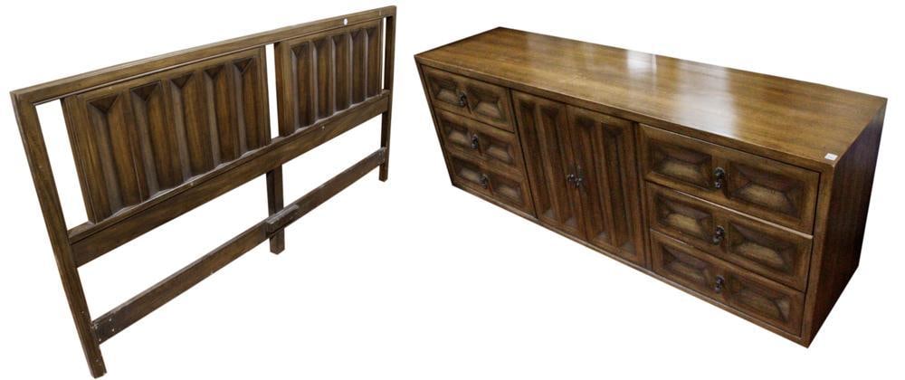 1960s/70s Dresser, Headboard, Nightstand (1 of 9)