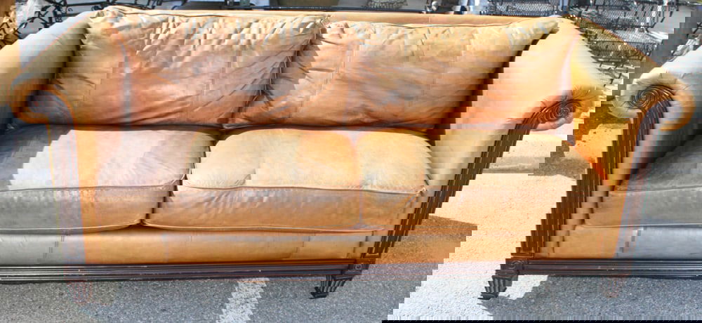 Bernhardt Brown Leather Sofa (1 of 7)