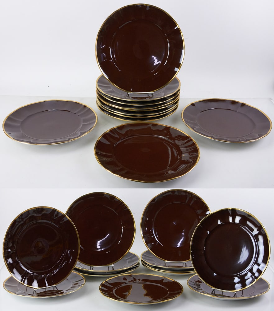 Anna Weatherley Portugal Chargers: Anna Weatherley Designs Portugal service plates/chargers, 12 3/4" diameter, (12) total. Provenance: The Susie Hilfiger Collection.