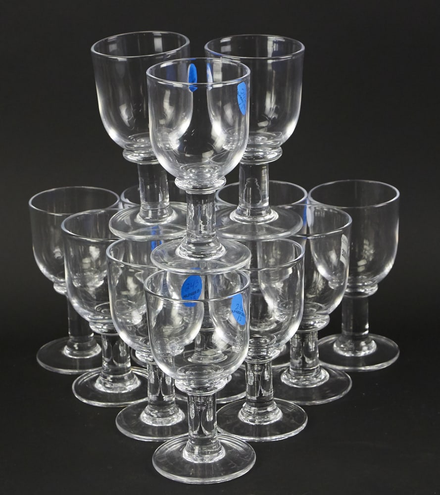 Simon Pearce "Essex" Crystal Wine Glasses: Simon Pearce "Essex" crystal wine glasses, 6", (13) total. Provenance: The Susie Hilfiger Collection.