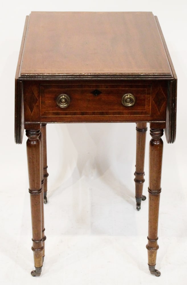 English George III Inlaid Mahogany Drop-leaf Table (1 of 10)