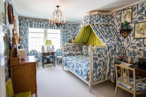 French Paint-decorated Bed with Fine Upholstery (1 of 19)