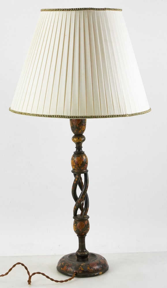 Antique Decoupage Decorated Wood Lamp (1 of 11)
