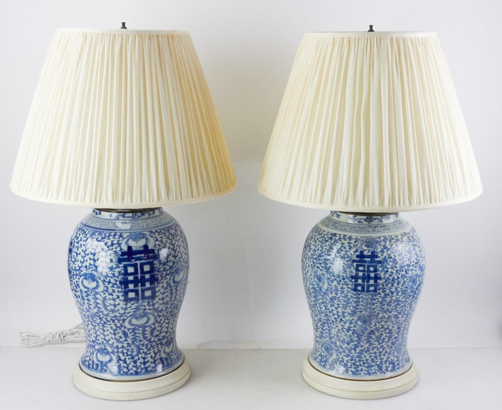 Pair of Chinese Blue and White Lamps: Pair of Chinese blue and white lamps, 24" H. Working. Provenance: The Susie Hilfiger Collection.
