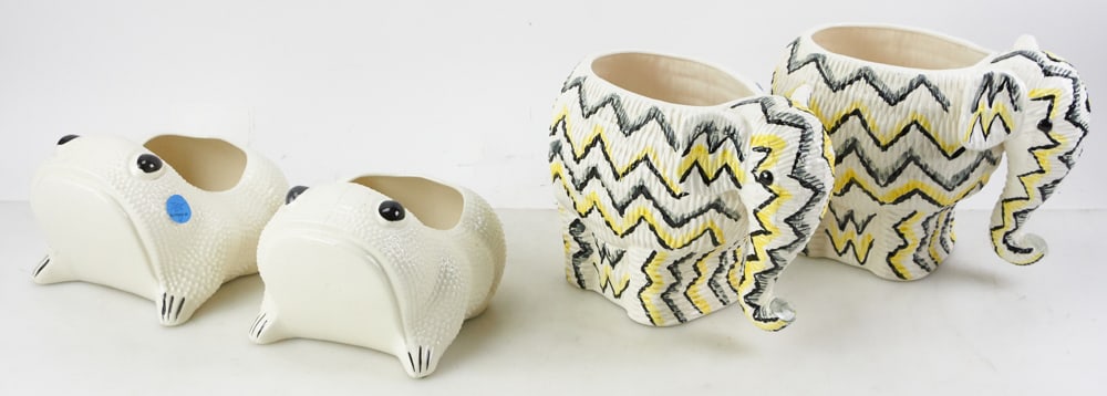Elephant and Frog Planters (1 of 12)