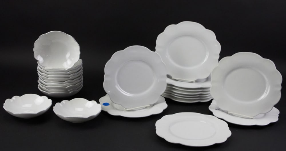 Cote Table Ivory-color Plates, Bowls (1 of 11)