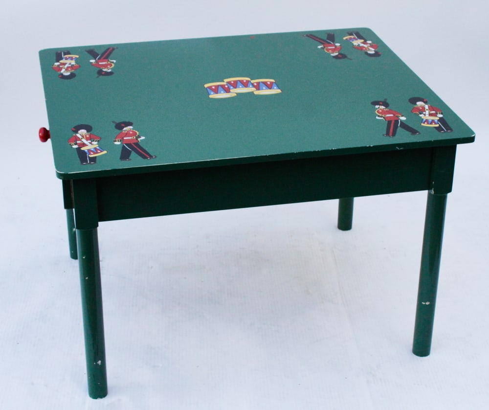Vintage Green Child's Table (1 of 7)