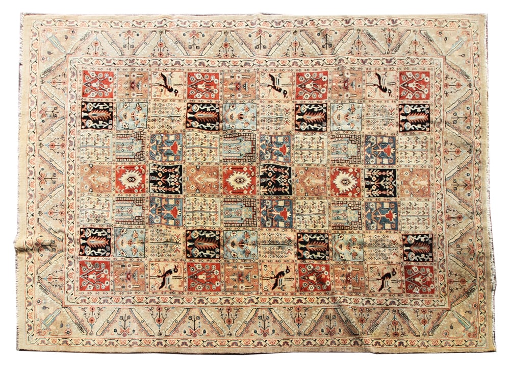 Bakhtiari Rug: Bakhtiari rug, 9' 10" x 7' 10". Provenance: Palm Beach, Florida estate.