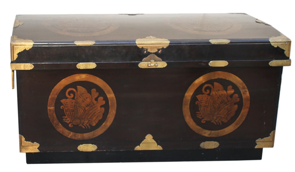 Japanese Meiji Period Samurai Warrior Chest (1 of 9)