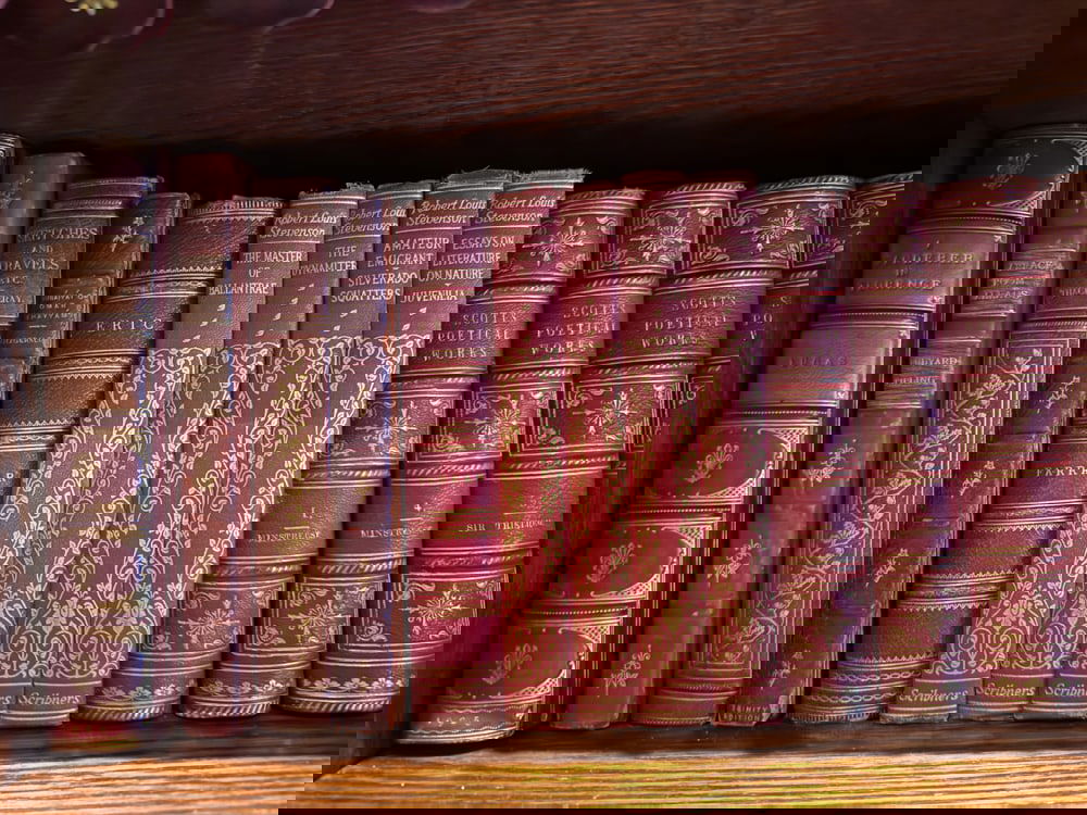 LEATHER BOUND BOOKS, SCOTT, THACKERY: LEATHER BOUND BOOKS - ONE SHELF - Scott's Poetical Works, Thackery