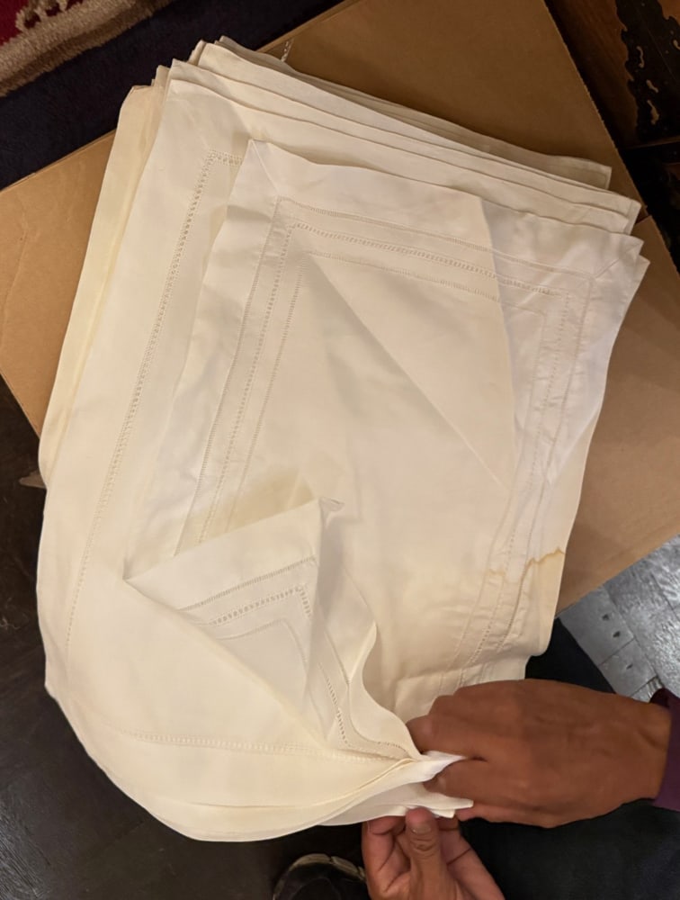 LARGE GROUP OF TABLE LINENS: Table Linens (43)