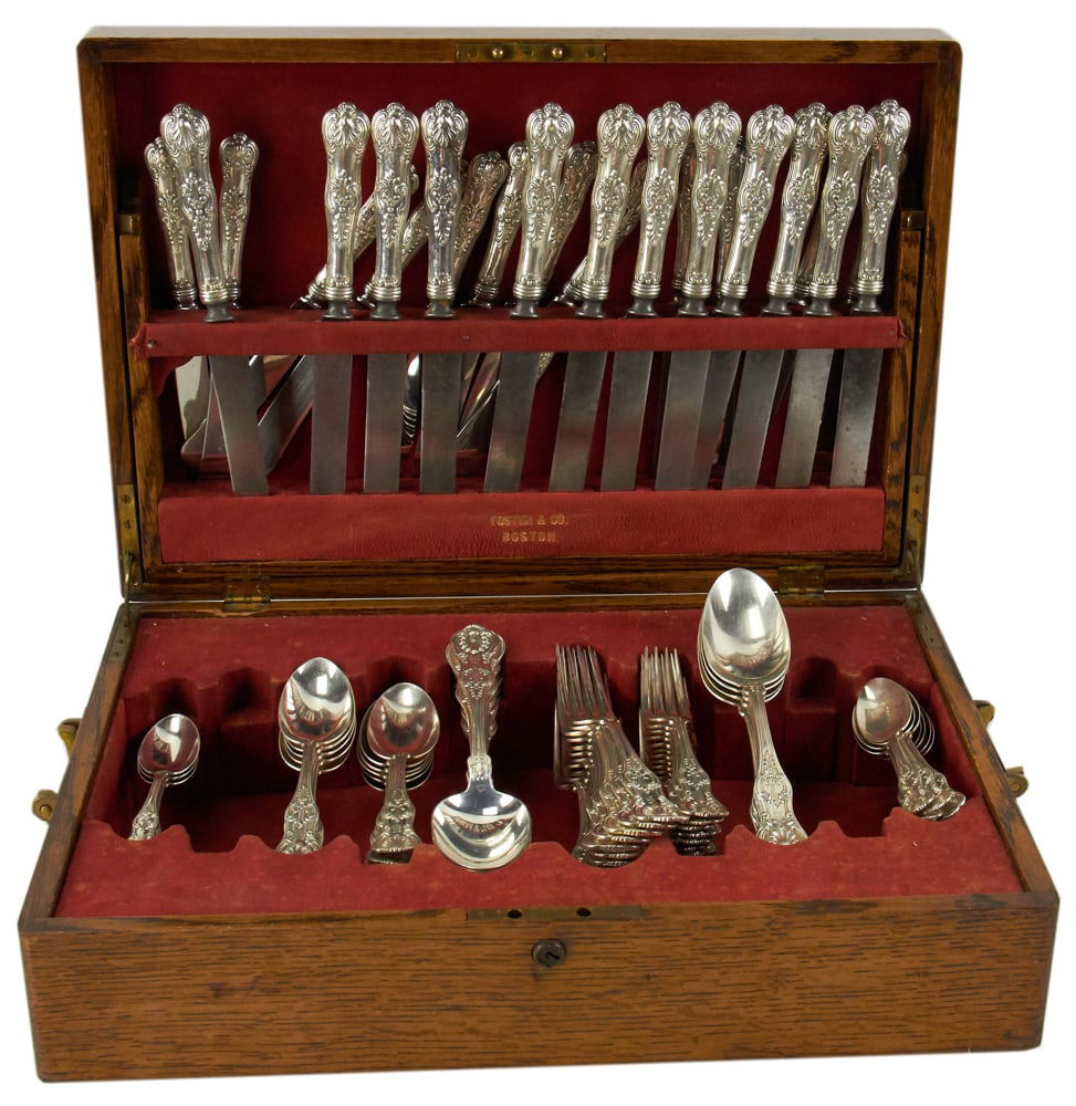 DOMINICK AND HAFF STERLING "KING" FLATWARE SET (1 of 16)