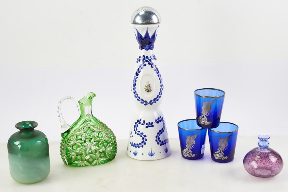 Art Glassware Assortment: Art glassware assortment, pitcher, glasses, vases, liquor bottle. Provenance: West Palm Beach, Florida collection.