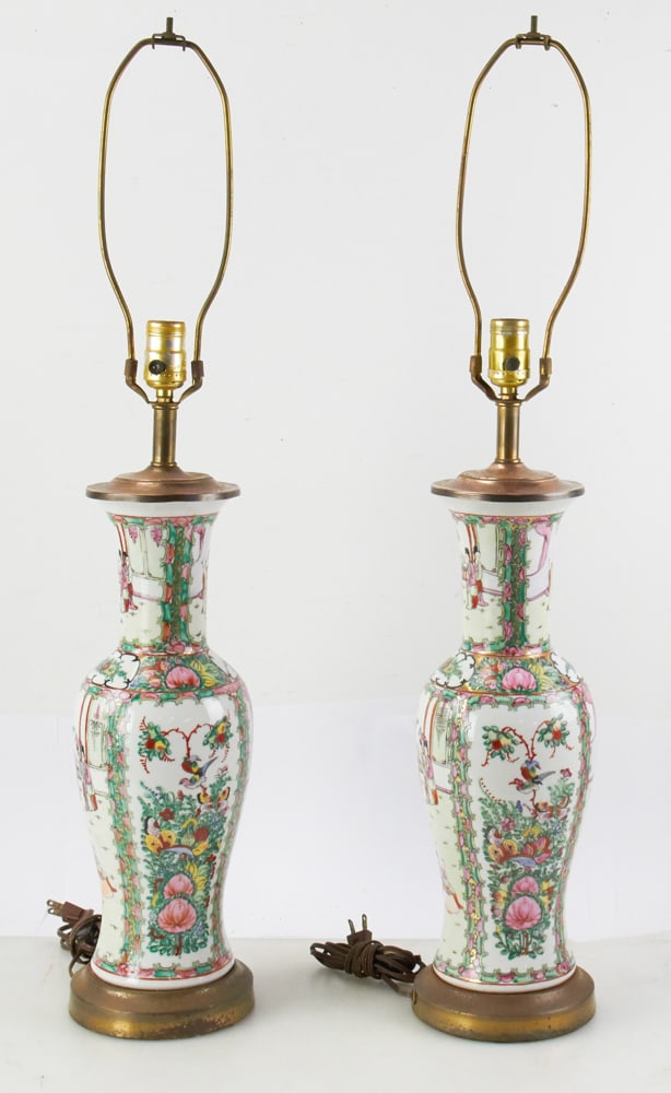 Pair of Famille Rose Medallion Table Lamps: Pair of Famille Rose Medallion table lamps, 32" H. Provenance: Melrose, Massachusetts, collection.