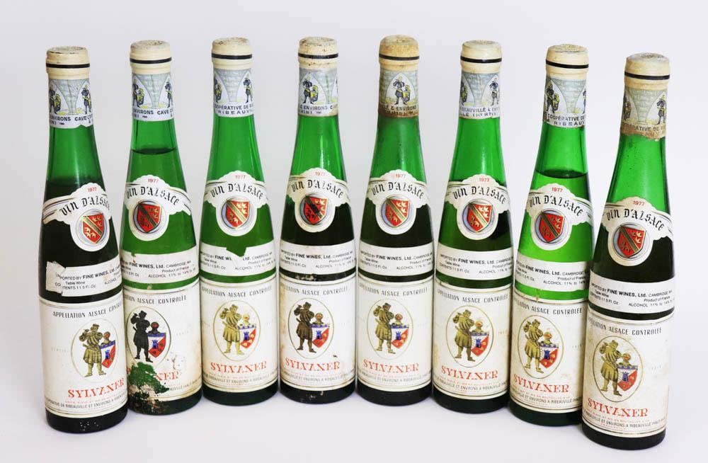 1977 Sylvaner Vin D'Alsace: 1977 Sylvaner Vin D'Alsace, (8) bottles, 11.5 oz, some low shoulder. Provenance: Newton, Massachusetts collection.