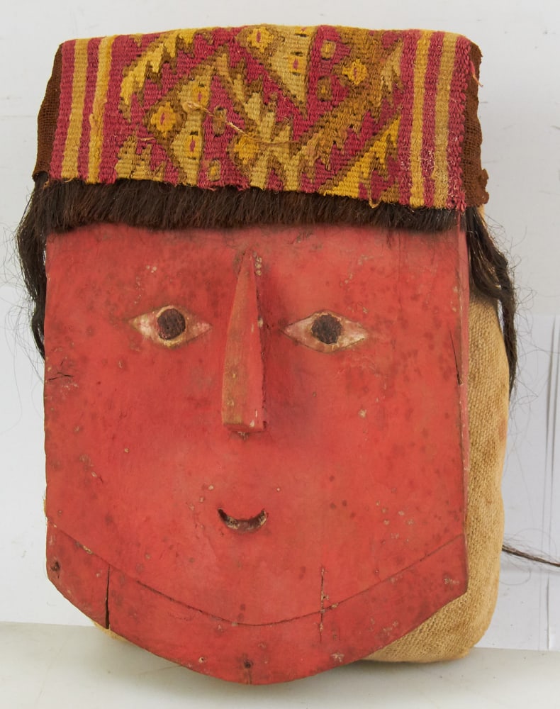 Chancay Peruvian Mummy Mask: Chancay Peruvian mummy mask, 11" x 7" x 5". Provenance: Estate of David and Sarah Martin, Montecito, California.