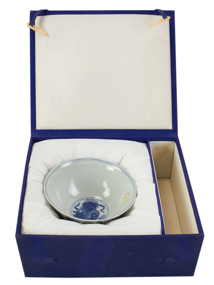 Wanli Mark and Period Lion Bowl: Wanli mark and period Lion bowl. Purchased at Sotheby's sale, Hong Kong, May 1988, lot 141. 明萬歷官窑狮戲碗. Provenance: The Coll