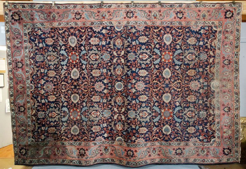 Antique Persian Farahan Sarouk Rug: Antique Persian Farahan Sarouk rug, 8' 5" x 12' 3".