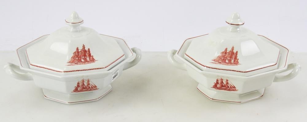 Pair Wedgwood Flying Cloud Serving Dishes (1 of 13)