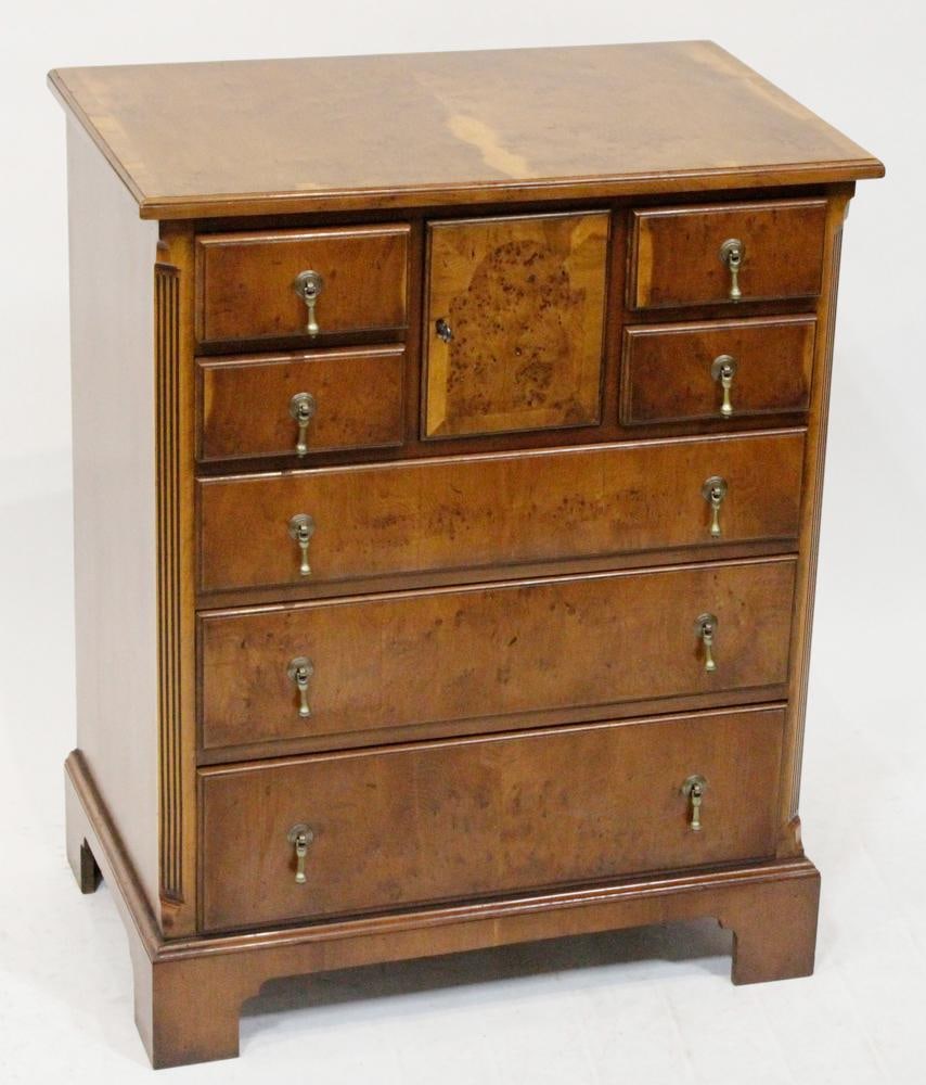 Vintage Chippendale-style Figured Maple Chest (1 of 13)