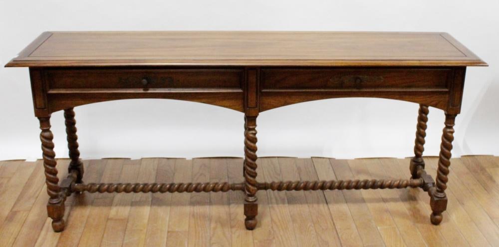 Hekman, North Carolina 2-Drawer Console Table (1 of 3)