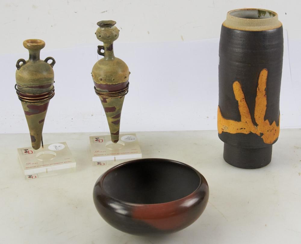 Group of Studio Art Pottery Pieces: Studio art pottery pieces, to include: covered jar with applied decoration signed "Runner"; pair of urns; shallow bowl, signed indistinctly. Tallest 9 3/8". Good condition. Provenance: Estate of Dalia