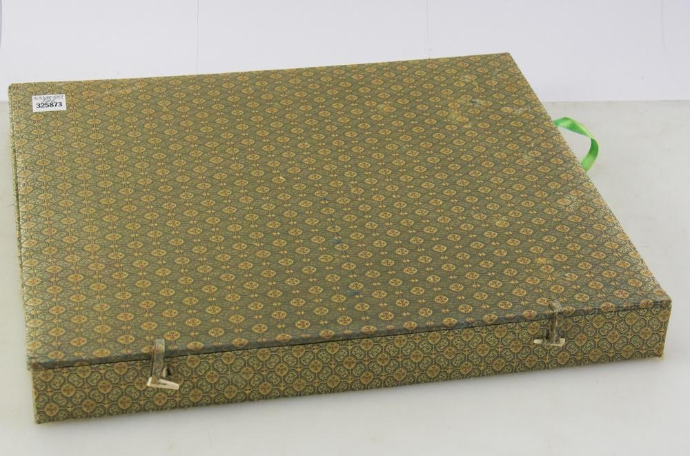 Chinese Snuff Bottles - 2