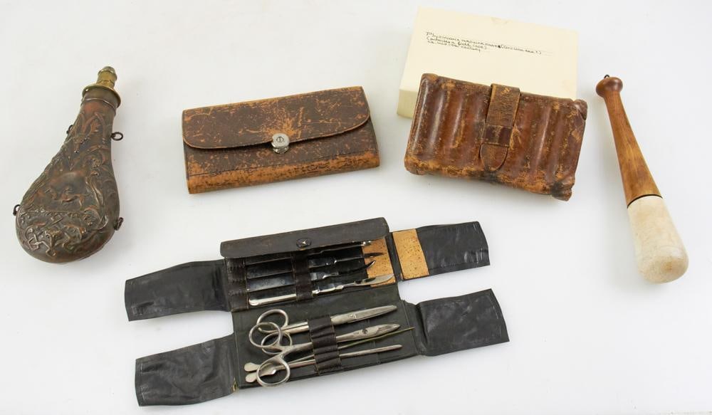 English Powder Horn, Physician's Field Cases (1 of 11)