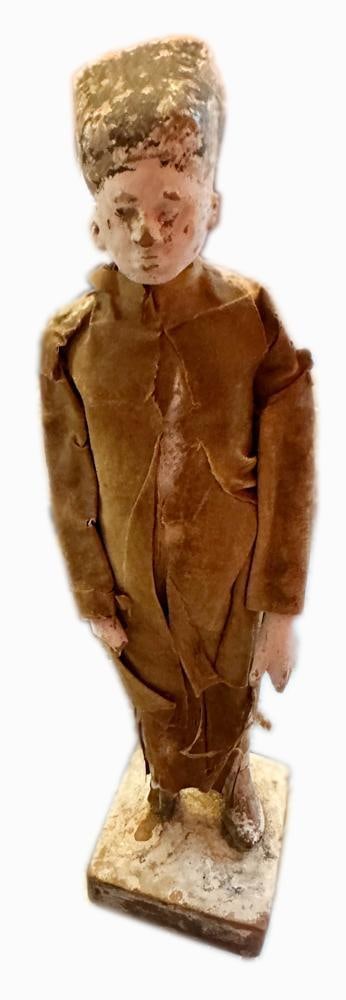 Chinese Stoneware Figure of Gentleman: Chinese stoneware figure of a gentleman, 11 1/2" H. Provenance: Jupiter, Florida collection.