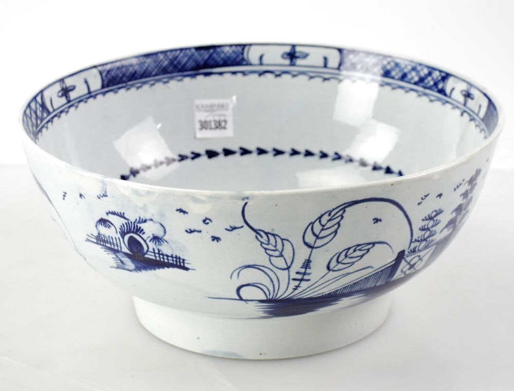 19thC English Blue and White Bowl (1 of 9)