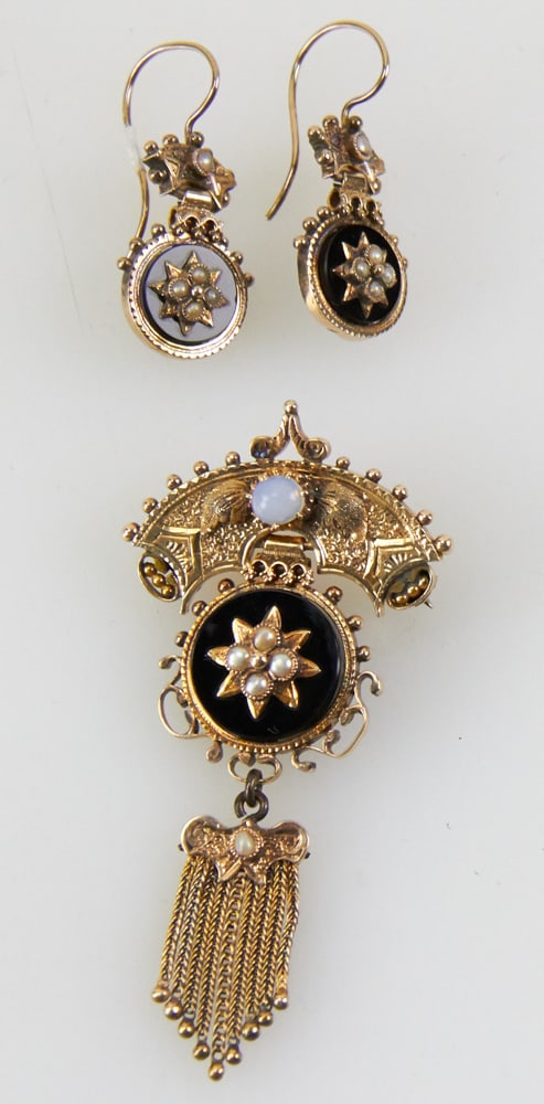 Victorian 14k Gold, Onyx, Pearl, and Opal Jewelry (1 of 5)