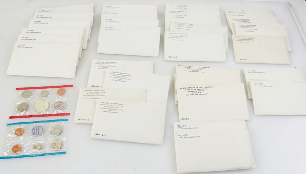 United States Uncirculated Coin Sets (1 of 6)
