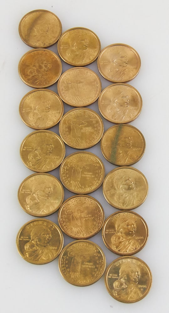 Group of 2000 Sacagawea One-dollar Coins (1 of 4)