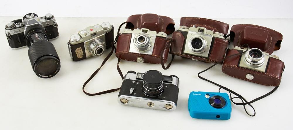 Collection of Old Cameras: Collection of old cameras. Provenance: Palm Beach, Florida estate.