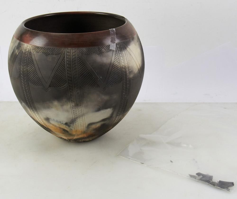 Nancee Meeker Raku Pottery Vase (1 of 7)