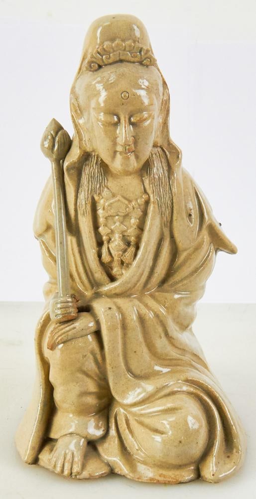 Chinese Glazed Pottery Guanyin: Chinese glazed pottery Guanyin, 9" x 4". Provenance: Wells, Maine collection.